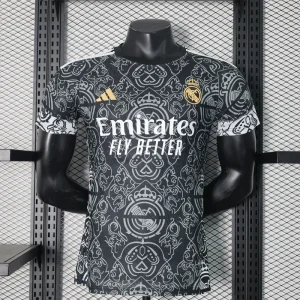 Real Madrid "Royal Majesty" Limited Jersey
