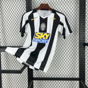 2004-2005 Retro Juventus Home Jersey