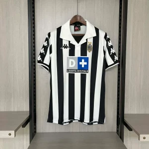 1999-2000 Retro Juventus Home Jersey