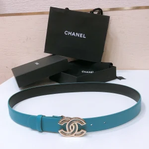 CHANEL BELT 3CM IN DODGER BLUE AND BLACK LAMBSKIN WITH GOLD HARDWARE