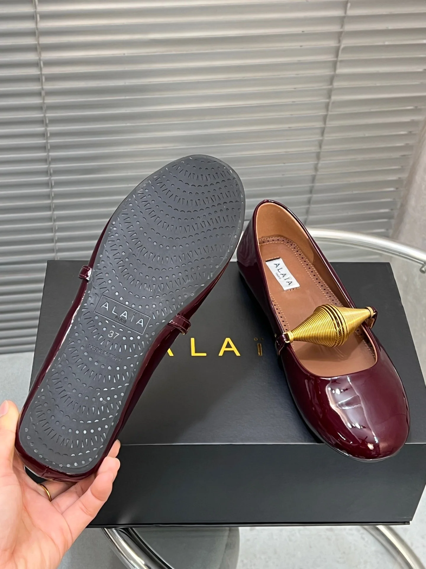 Alaia 25 Jewel Patent Leather Ballet Flats Ruby Red Lambskin 300013 - Image 7