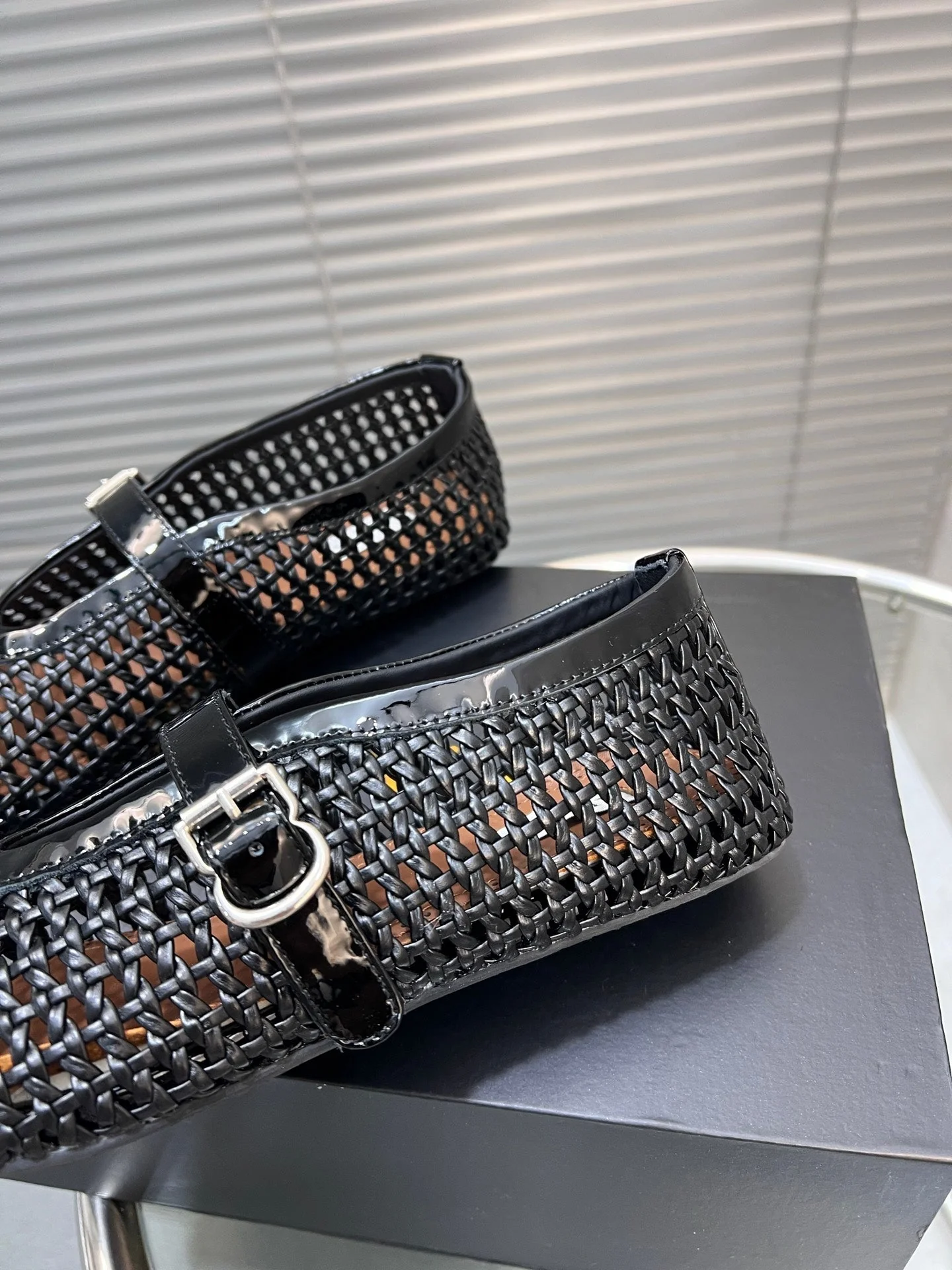 Alaia Braided Hollow Ballet Flats Black Cowhide 300041 - Image 9