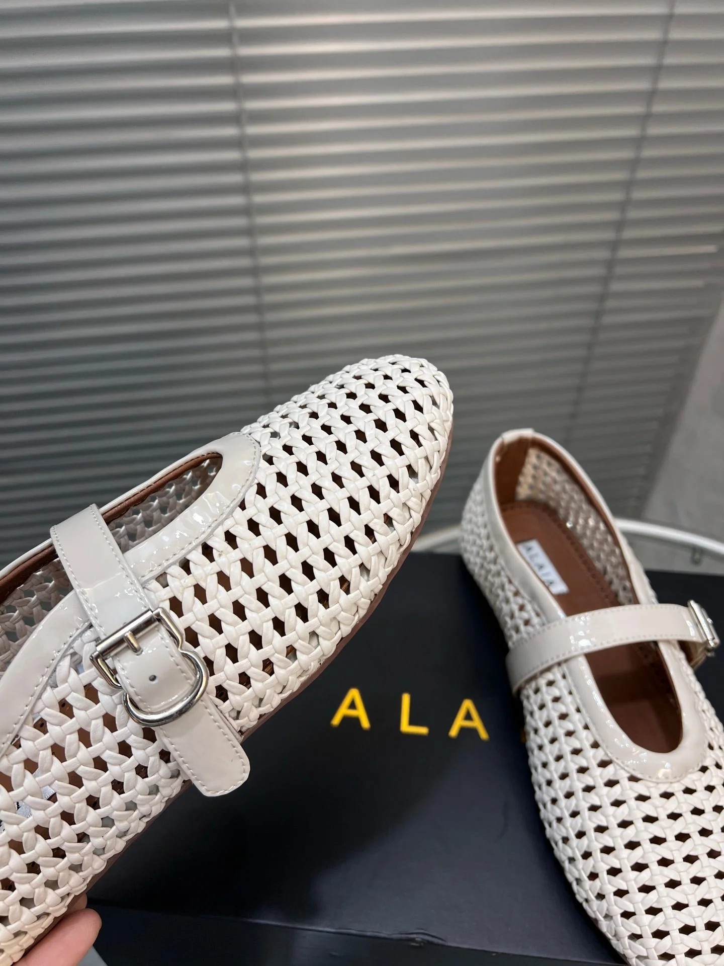 Alaia Braided Hollow Ballet Flats Ivory Cowhide 300043 - Image 6