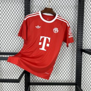 2025/2026 Bayern Munchen Goalkeeper Red Kit
