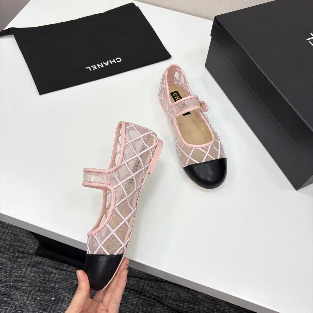 CC 25 Mary Jane White Pink Mesh Black Calfskin - Image 6