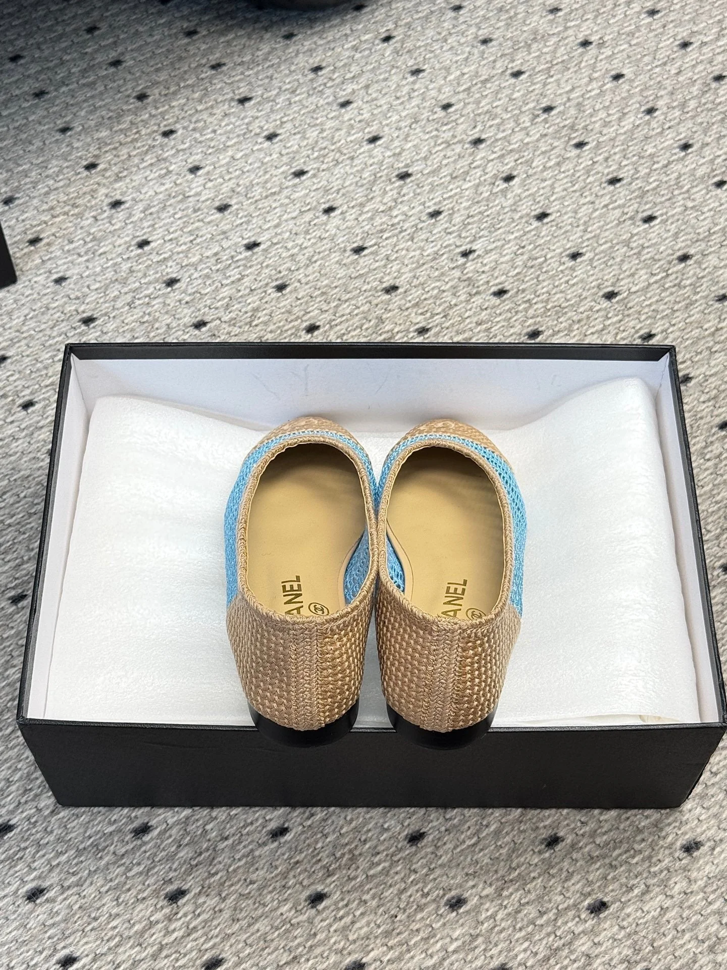 CC 25 Ballet Flat Blue Beige Raffia - Image 4
