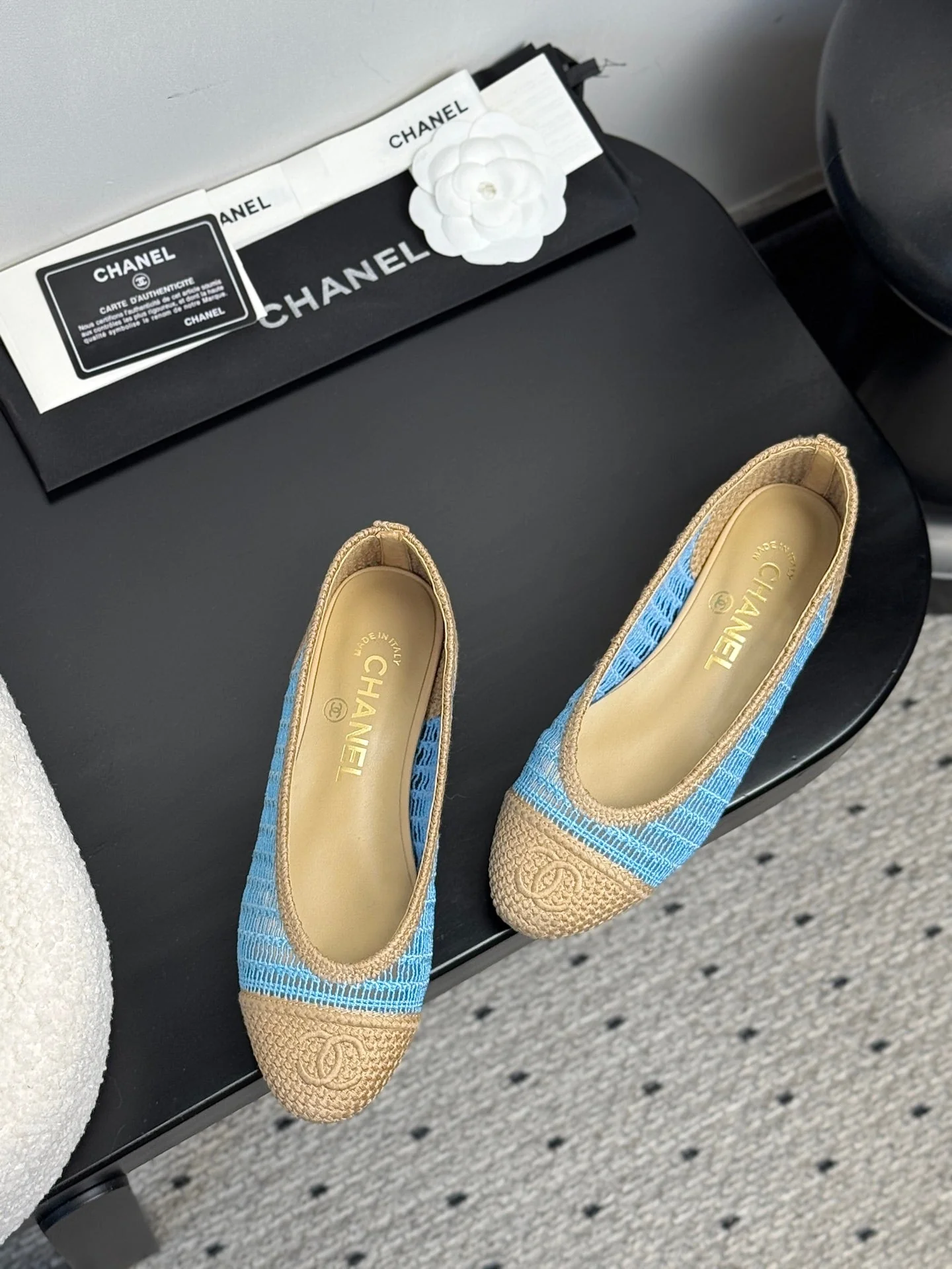 CC 25 Ballet Flat Blue Beige Raffia - Image 9