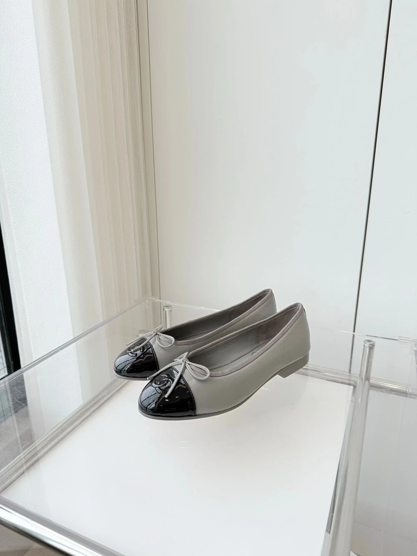 CC Ballet Flat Gray Leather 238768 - Image 6