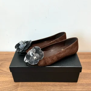 CC Ballet Flats Dark Brown With Camellia Grey Suede