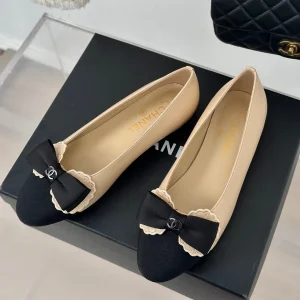 CC Ballet Flats Beige With Bow Lambskin