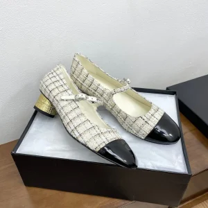 CC Mary Jane White Tweed Farbic And Cowhide