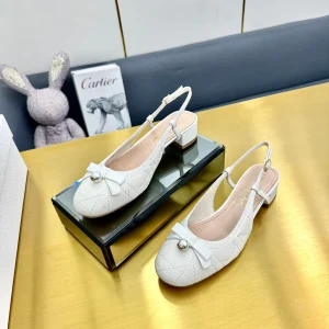 CD Ballet Slingback Pump 35MM In White Quilted Calfskin 111037