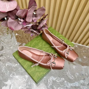 BALLET FLAT IN CORAL PINK SILK