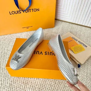 LV Shake Flat Ballerina Silver Cowhide