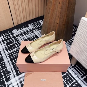 Miu Mary Jane Beige Shiny Lambskin