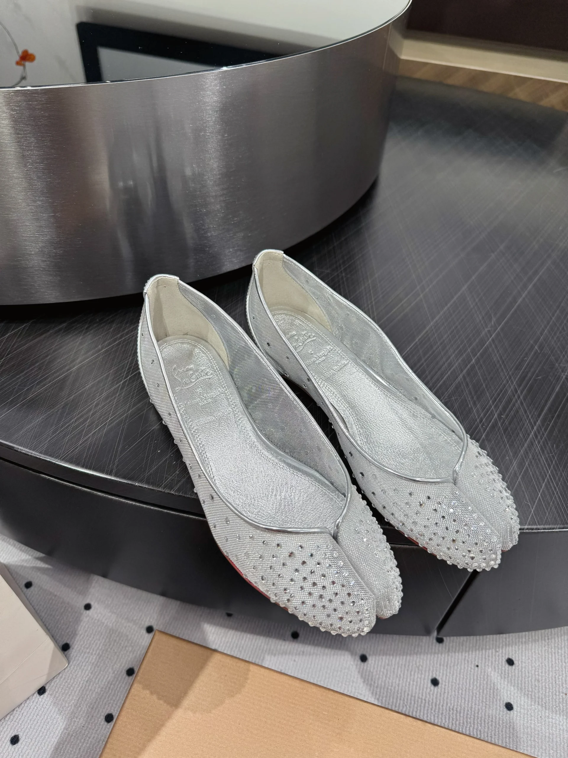 CL x Margiela 25 Diamond Sliver Fabric Lace Swarovski 296032 - Image 2