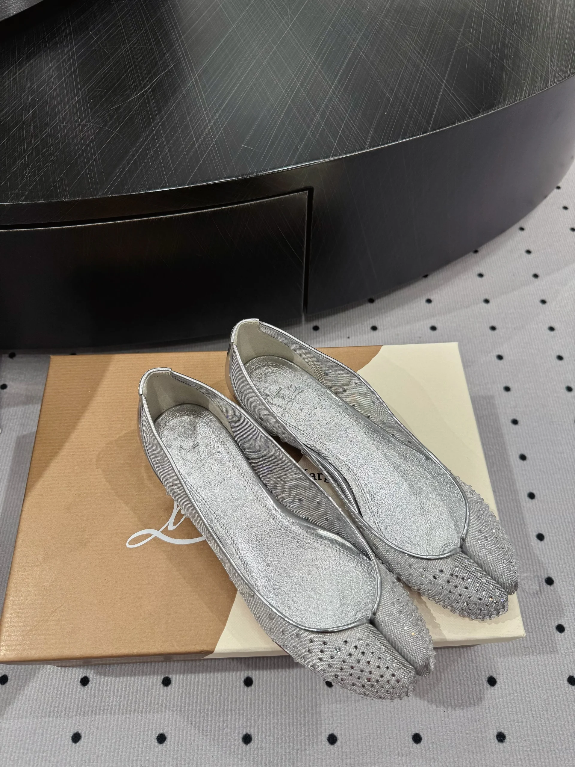 CL x Margiela 25 Diamond Sliver Fabric Lace Swarovski 296032 - Image 7