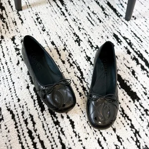 CC 25 Kangpeng Ballet Flats Black Leather 300172
