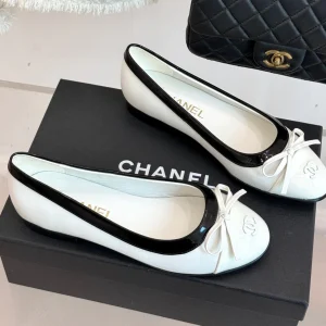 Chanel 25 Bowknot Ballet Flat White Black Sheepskin 473065