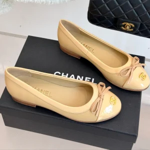 Chanel 25 Bowknot Ballet Flat Beige Sheepskin 473066