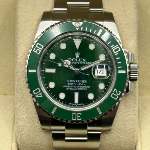 Rolex Submariner "Hulk" 40mm 116610LV Green Dial