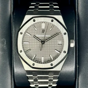 2020 Audemars Piguet Royal Oak 41mm 15500ST Grey Dial