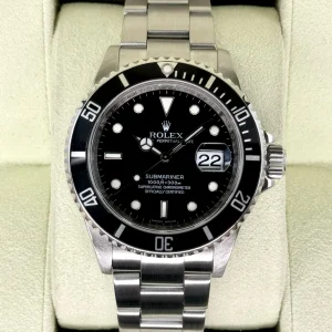 2010 Rolex Submariner Date 40mm 16610 Stainless Steel Black Dial