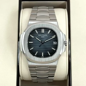 Patek Philippe Nautilus 40mm 5711/1A tainless Steel Blue Dial