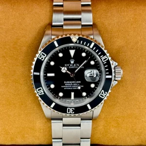 1993 Rolex Submariner 40mm 16610 Stainless Steel Black Dial