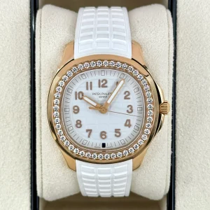 2022 Patek Philippe Aquanaut Luce Travel 5269 38.8mm Rose Gold White Dial