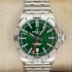 2023 Breitling Chronomat GMT 40mm A32398 Stainless Steel Green Dial