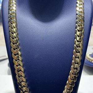 Solid Chain cuban link 10k