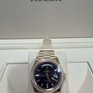 ROLEX DAY-DATE ALL-GOLD ONYX FACE 40MM