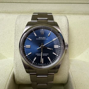 ROLEX OYSTER PERPETUAL BLUE FACE  36MM - 126000