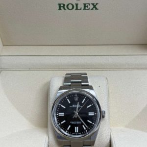 ROLEX OYSTER PERPETUAL BLACK DIAL 41MM - 124300