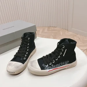 BLACK CANVAS HIGH-TOP SNEAKERS LOGO GRAFFITI