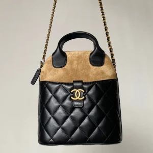 CC Clutch with chain 18  black brown suede calfskin