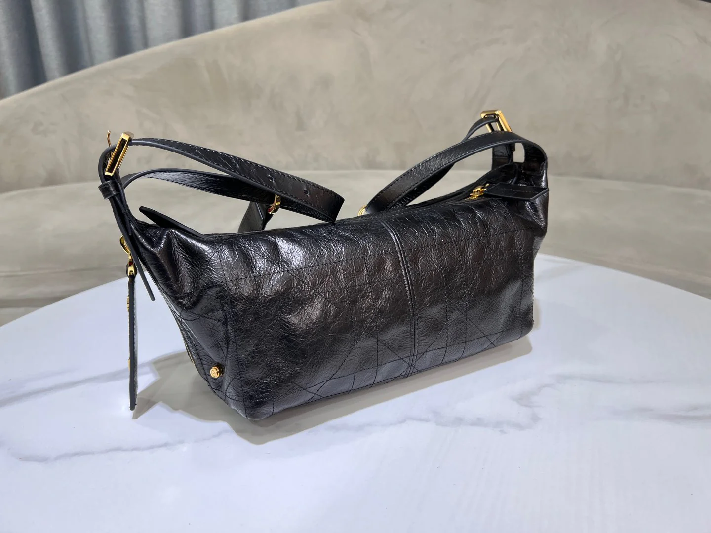 CD  Hobo Bag 23 With Chain Black Wrinkled Calfskin - Image 9