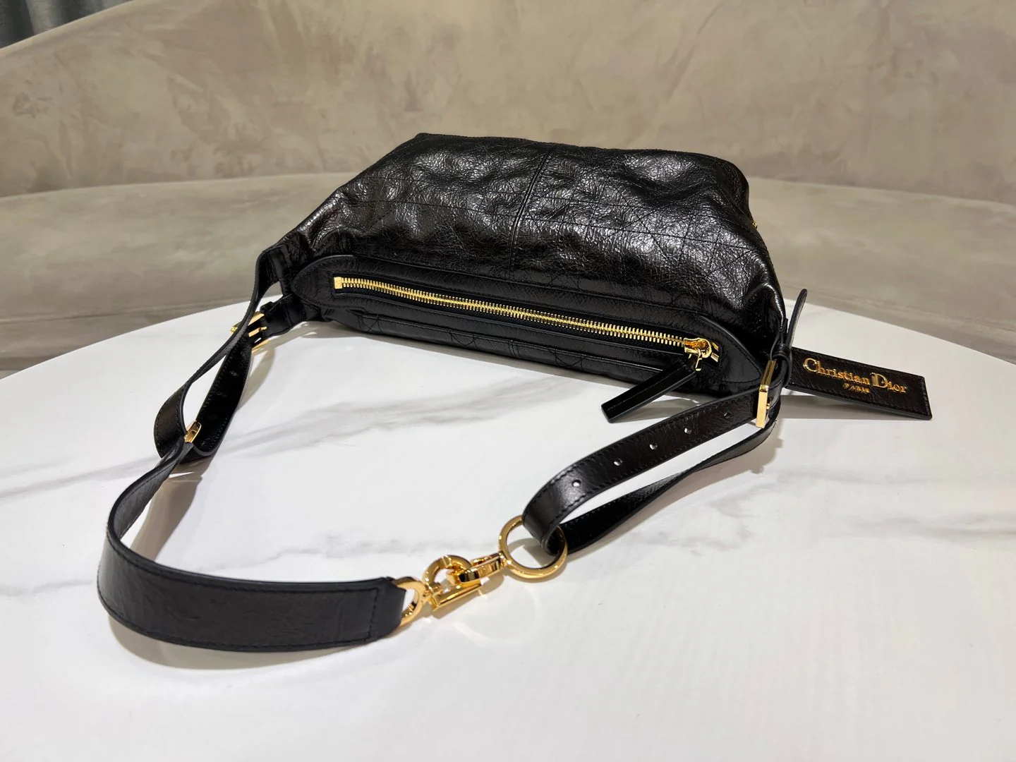 CD  Hobo Bag 23 With Chain Black Wrinkled Calfskin - Image 6