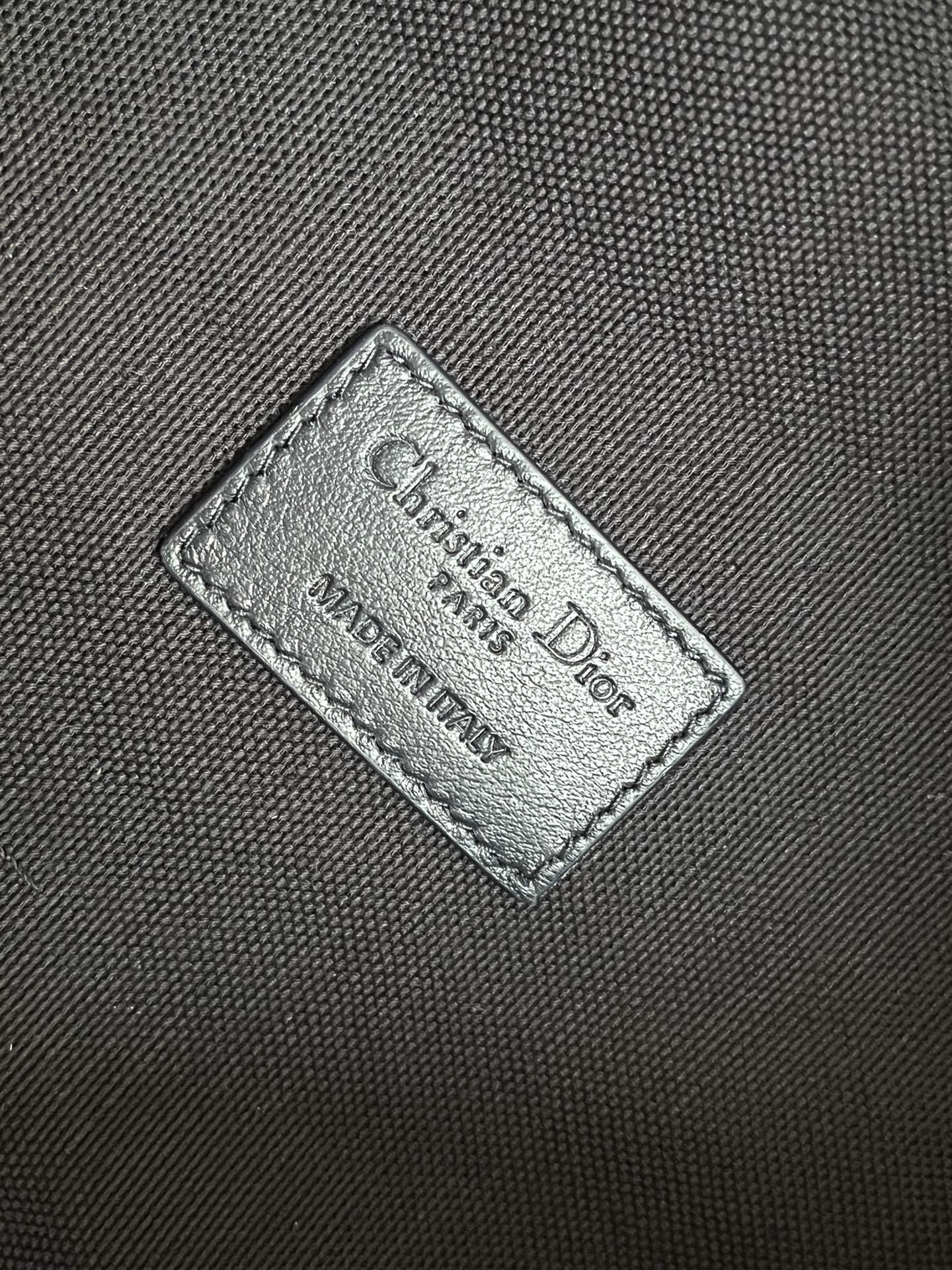 CD East-West cylindrical bag 27 blue jacquard canvas - Image 3