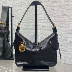 CD VOYAGE handbag 23 Black Crinkled Calfskin