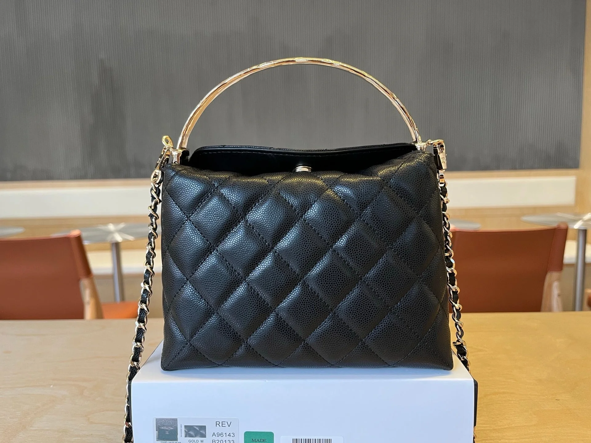 CC Handle Vintage Bag 19 Black Caviar 277778 - Image 2