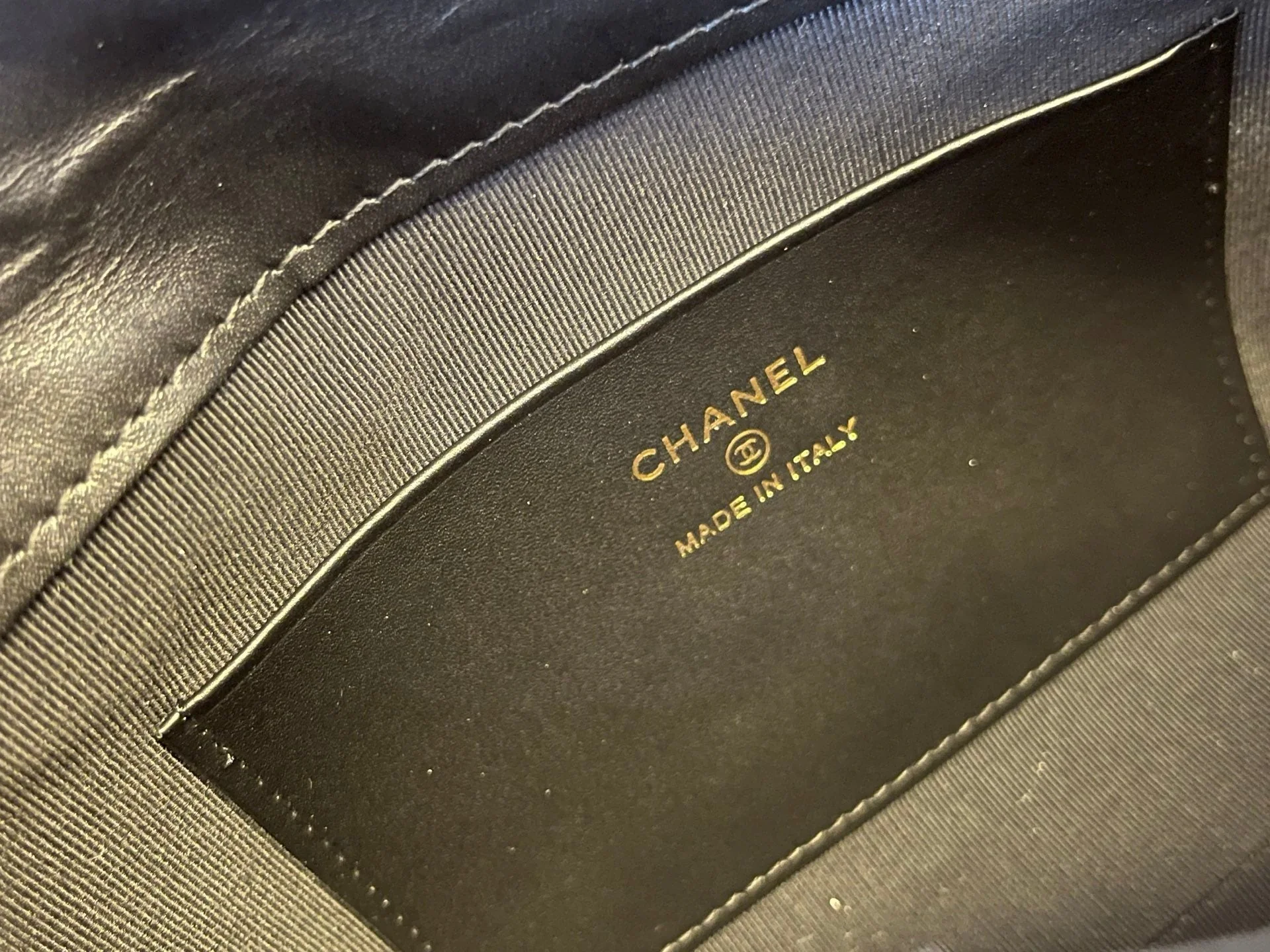 CC Handle Vintage Bag 19 Black Caviar 277778 - Image 8