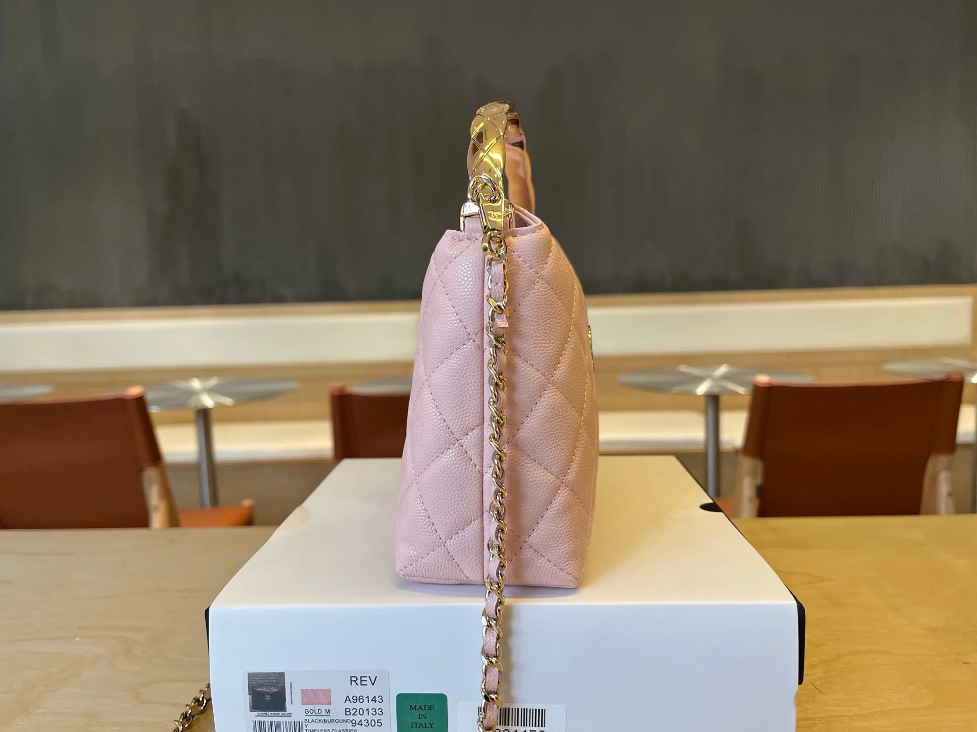 CC Handle Vintage Bag 19 Pink Caviar 277777 - Image 8