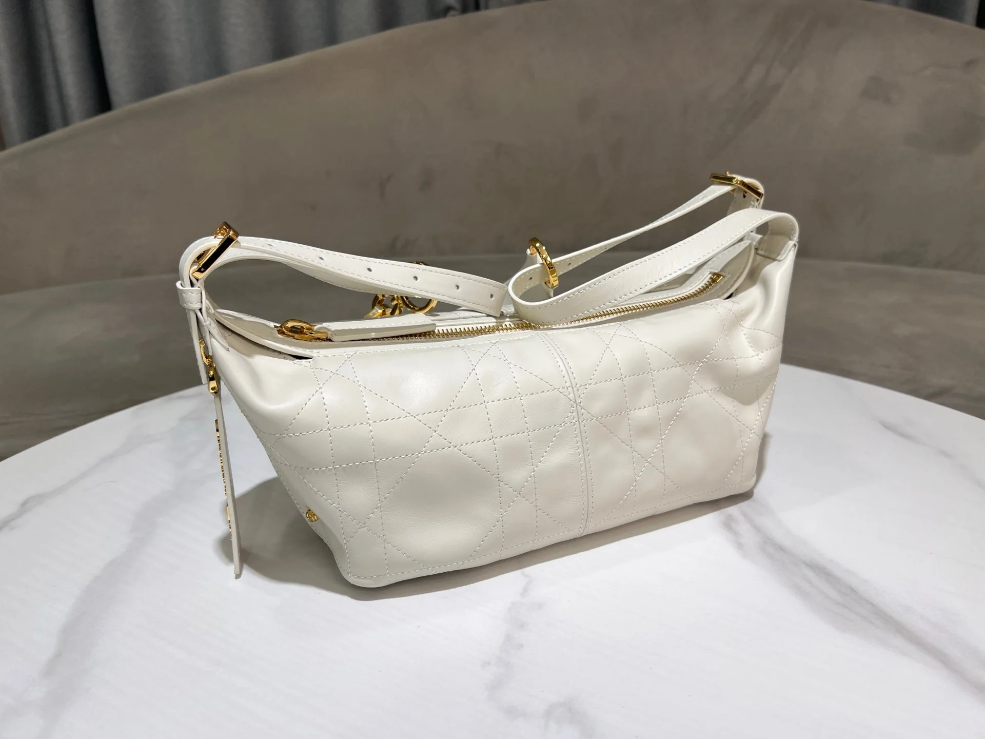 CD Jacquard Hobo Bag 23 With Chain White Calfskin - Image 2