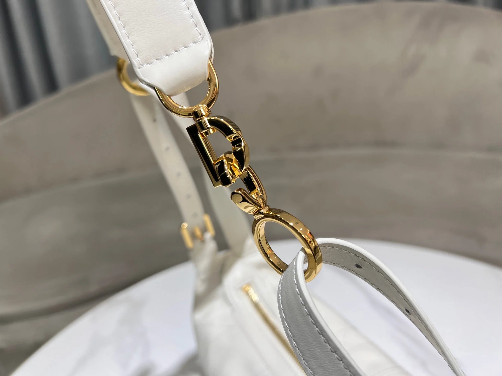 CD Jacquard Hobo Bag 23 With Chain White Calfskin - Image 6