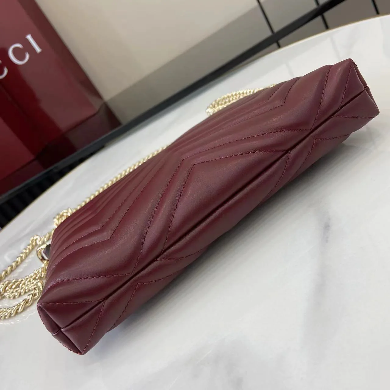 Gucci 25 Marmont Pochette With Chain Rosso Ancora Red Cowhide 294894 - Image 4