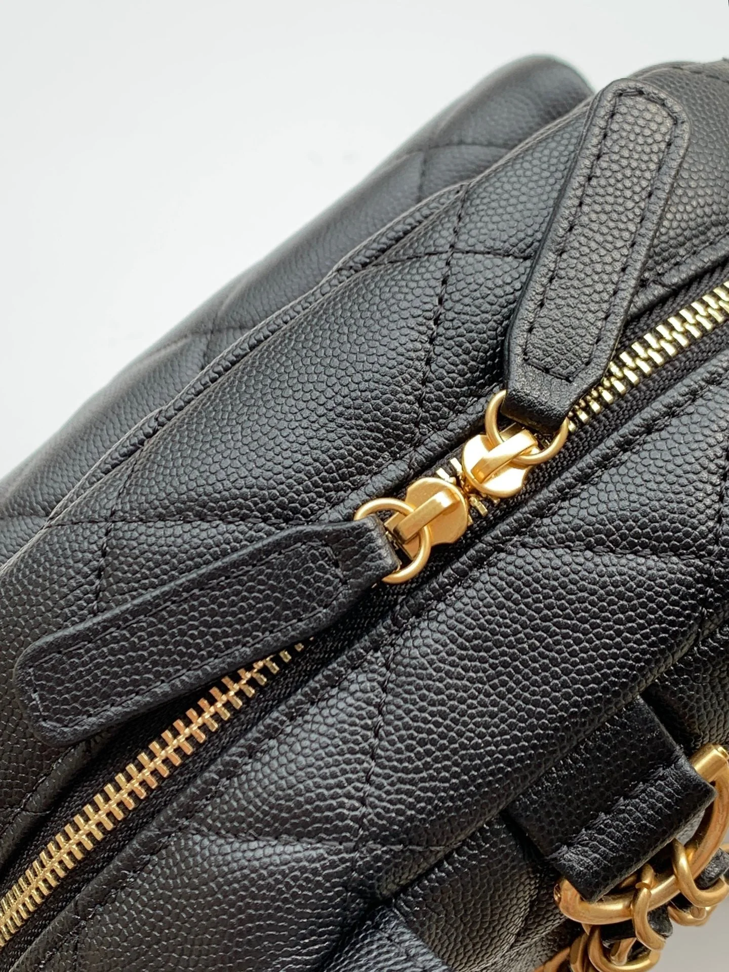 Chanel 25K Backpack Black Gold Lambskin 295192 - Image 7