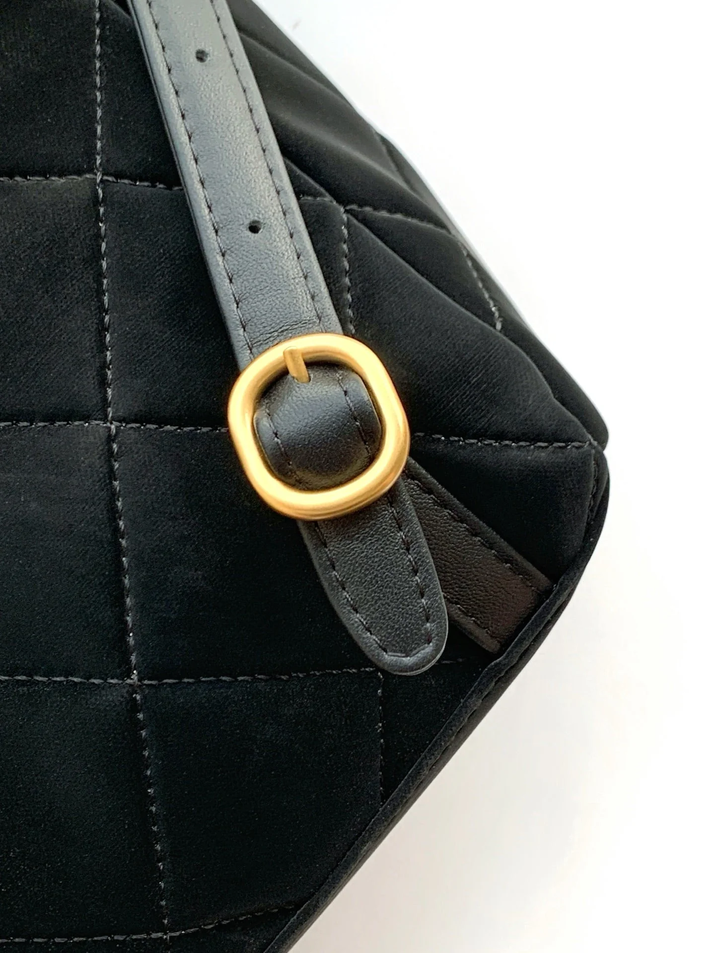 Chanel 25K Backpack Black Gold Suede 295191 - Image 3