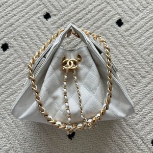 Chanel 25 Hobo Bag 22cm White Calfskin 286182